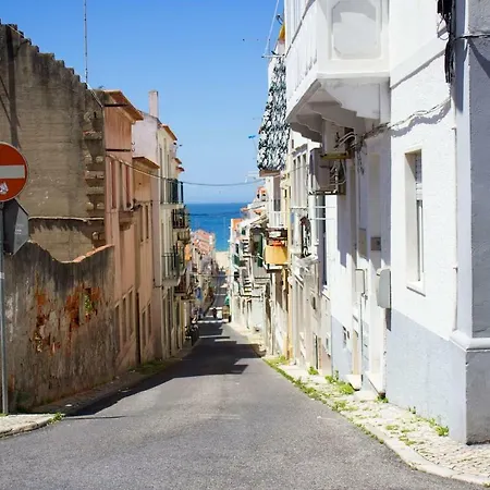 Apartament Idreira *